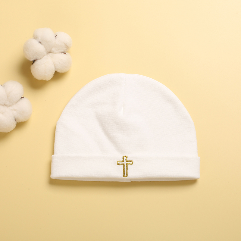 Newborn Cross Embroidery Beani - Beanie Cuffed Knit recension och pris