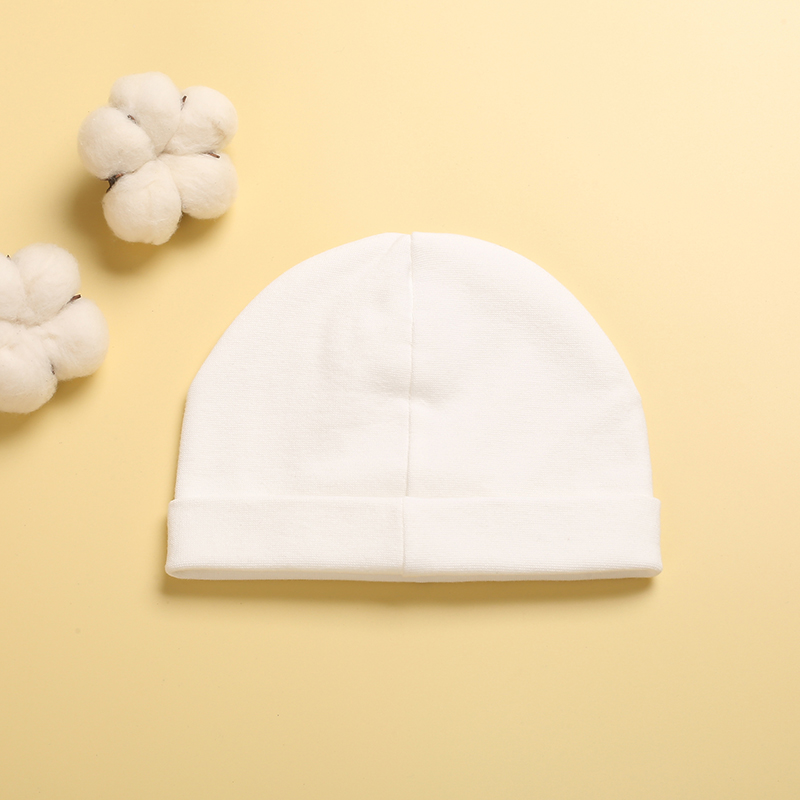 Newborn Cross Embroidery Beani - Beanie Cuffed Knit recension och pris